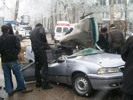 Погода в душанбе на дне. Пагода вдушанбе наниделю. В Душанбе упало дерево. Авария дорогой Таджикабад. Пагода Душанбе сегодня ночью.