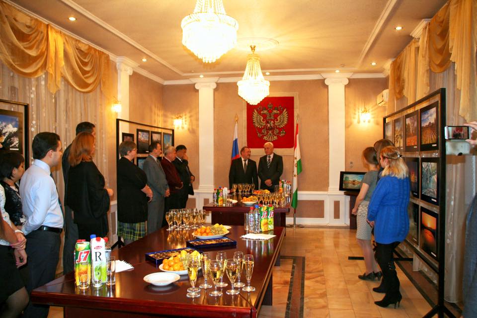 Генеральное консульство в худжанде. Консульство в таджикистане худжанд. Консул рф в ходженте. Посольство рф в худжанде. Российские посольства в худжанде.