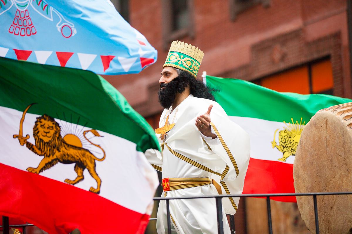 Иранская таджикская. Флаг Ирана персидскава. Иран Персия флаг. Персы и азербайджанцы. Ирано персидские народы.