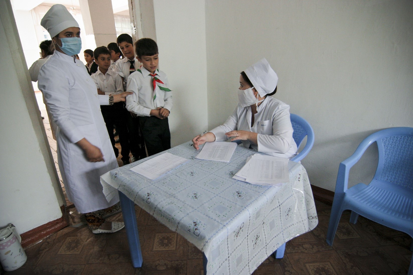 Больница в душанбе. Таджикские медики. Больницы Таджикистана. Медработники в Таджикистане. Медсестры Таджикистана.