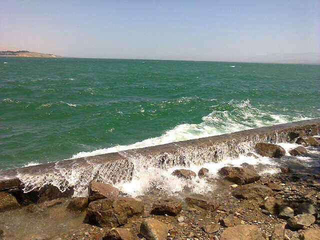 Таджикское море. Кайраккумское водохранилище Таджикистан. Кайраккум Таджикистан море. Водохранилище Кайраккум Таджикистан. Каракум море в Таджикистане.