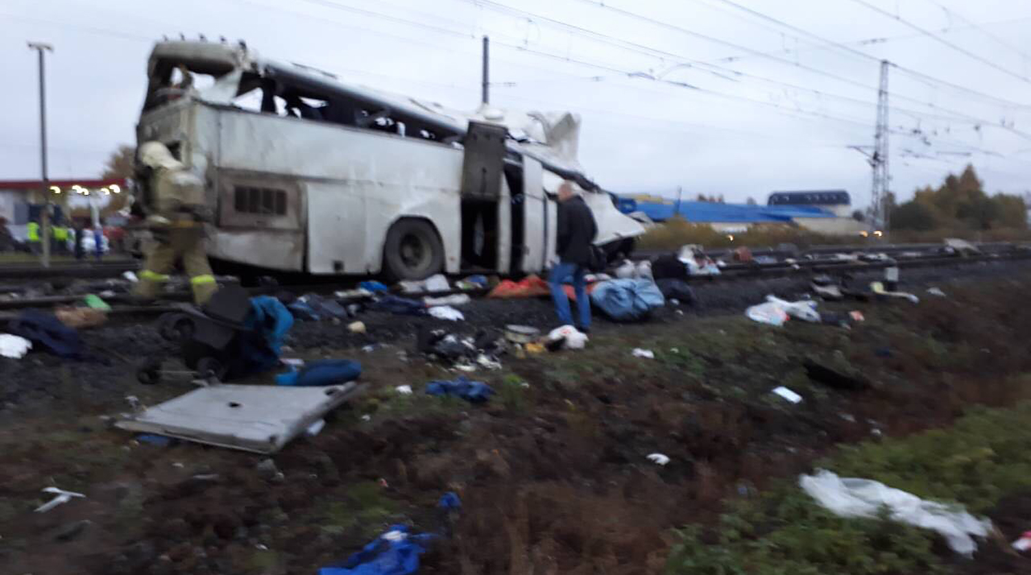 СК уточнил число жертв при столкновении автобуса с поездом под Владимиром |  Новости Таджикистана ASIA-Plus