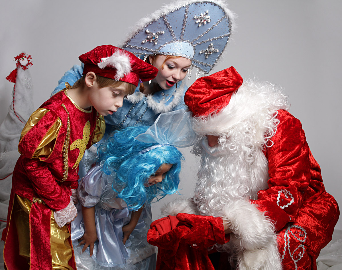 Публикация «Снегурочка и Дед Мороз своими руками,» размещена в разделах