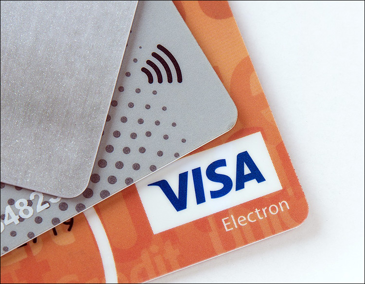 Visa nfc. Банковские карты Туркменистана. Индийская карта виза. Card link. Visa News.