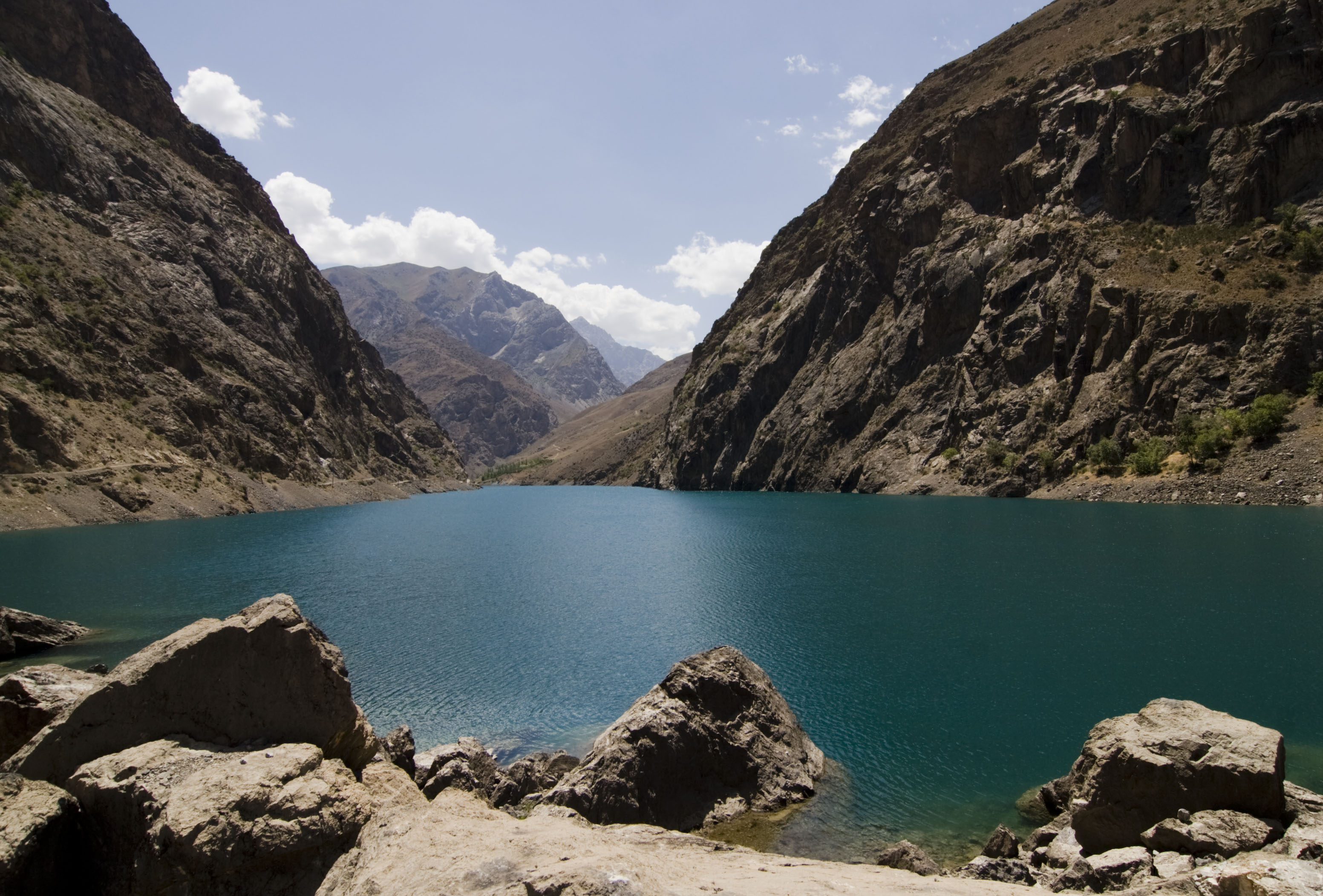 40 духтарон в таджикистане история