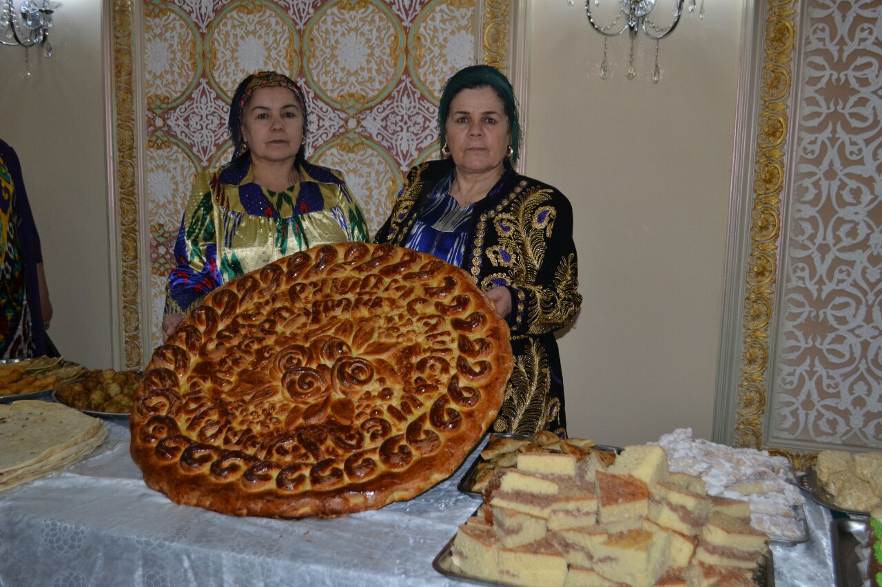 Гирдача, чапоти, фатир, калама: самые вкусные таджикские лепешки | Новости  Таджикистана ASIA-Plus