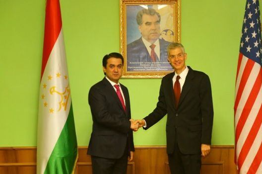 Dushanbe mayor, US ambassador hold talks to discuss cooperation
