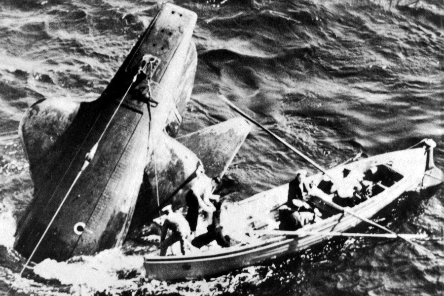 Подлодки катастрофы. К-219 атомная подводная лодка. К-429 подводная лодка. Подлодки катастрофы. Подлодки катастрофы.