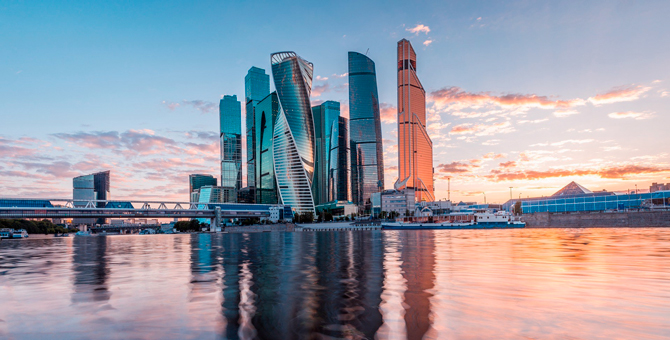Москва выбыла из сотни самых дорогих городов мира