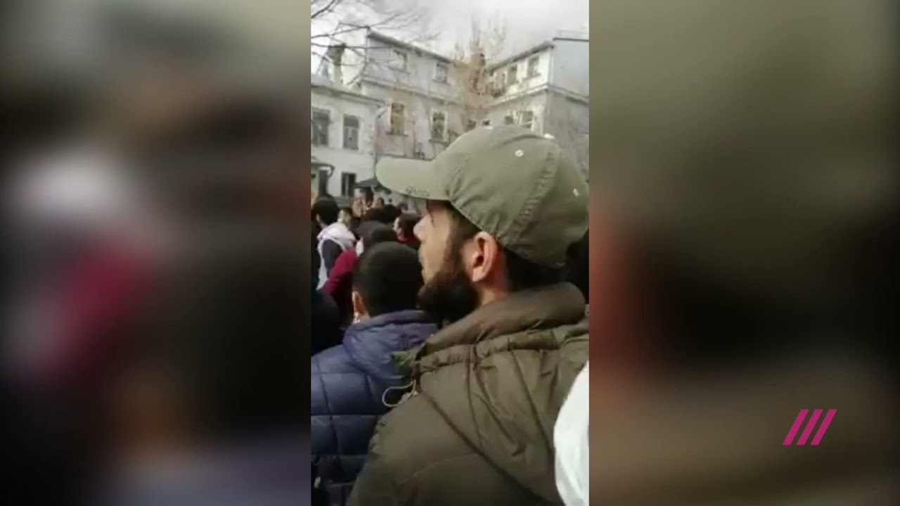 В Москве задержали участников стихийного митинга у посольства Таджикистана  | Новости Таджикистана ASIA-Plus