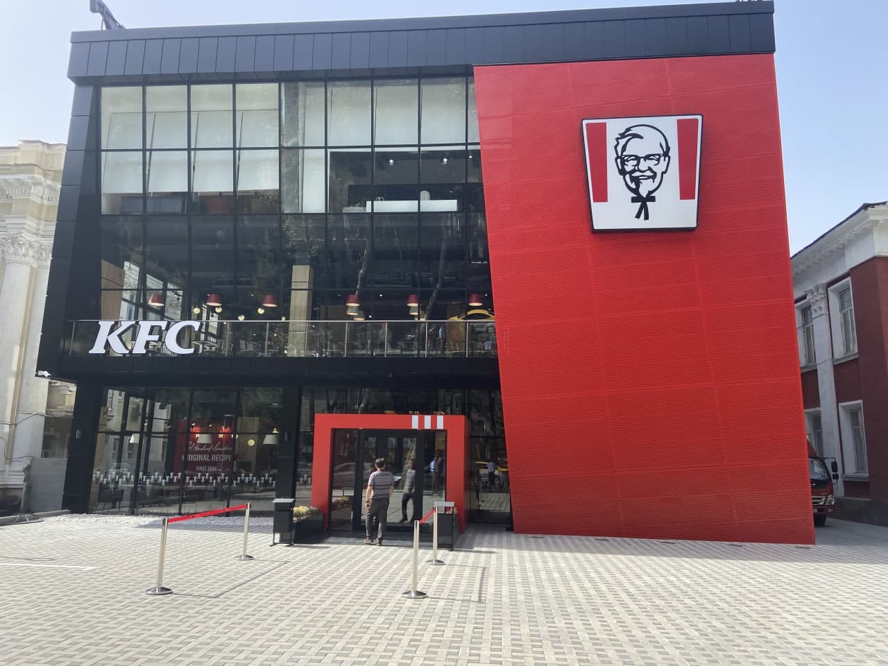 В Душанбе появился первый в Таджикистане ресторан KFC | Новости  Таджикистана ASIA-Plus