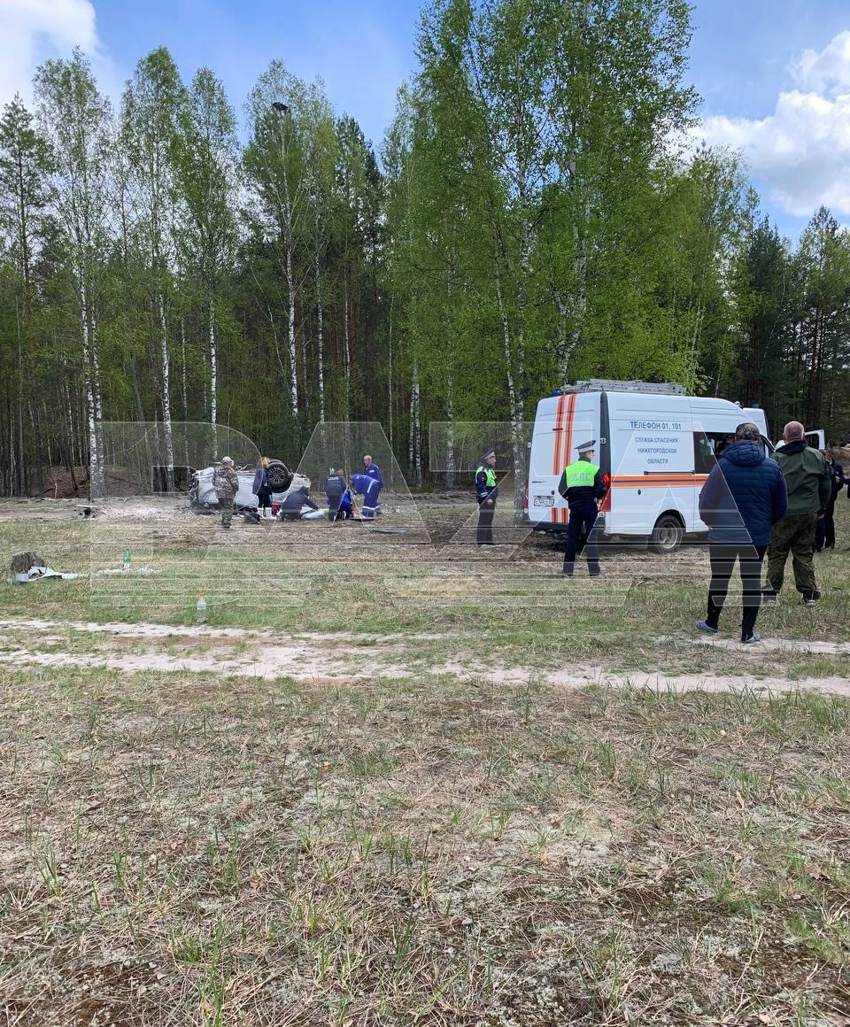 В Нижнем Новгороде взорвали машину Захара Прилепина. Писатель ранен |  Новости Таджикистана ASIA-Plus