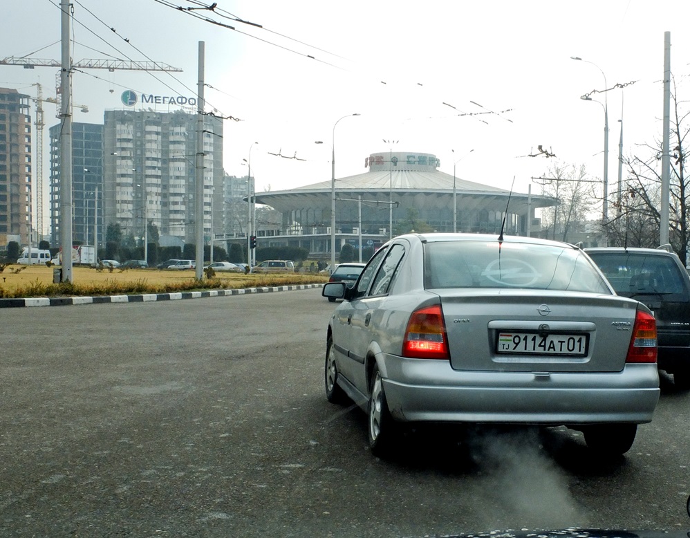 Выезд запрет таджикистан. Номер машины Таджикистан. Гос номер Таджикистана такси.