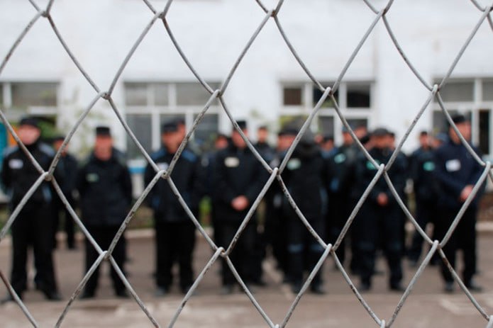 Дар Ӯзбекистон беш аз 500 маҳбусро афв карданд