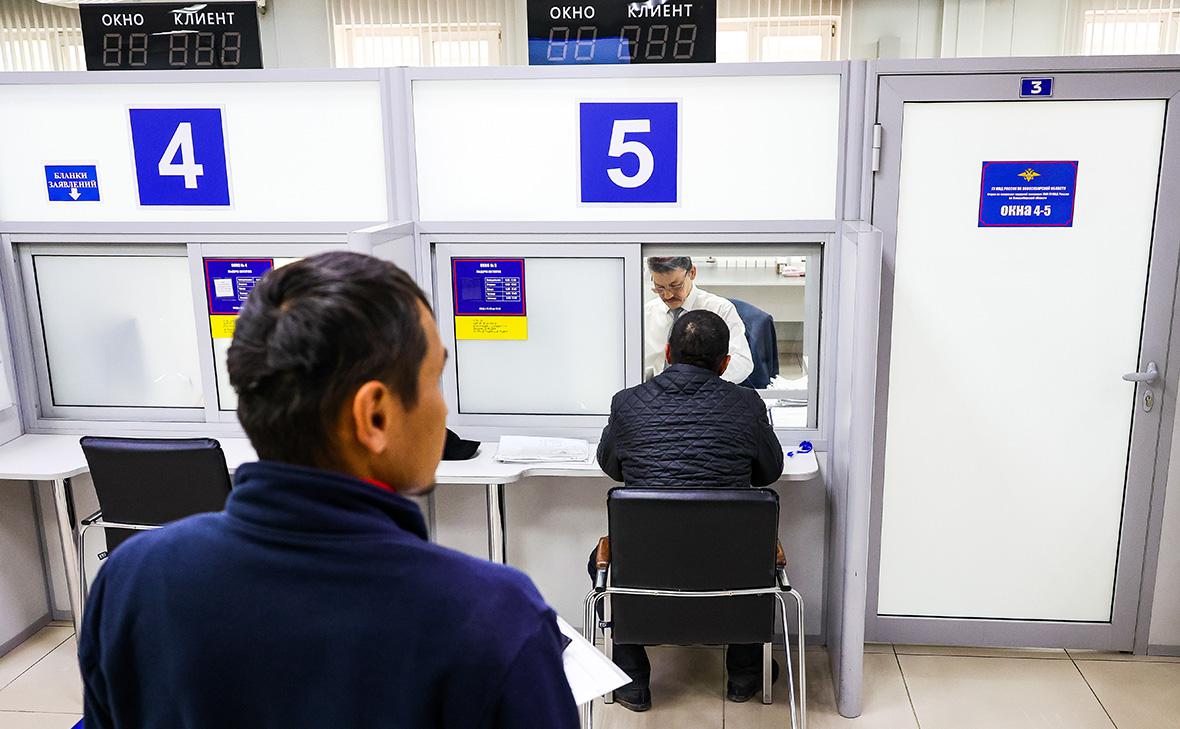 Дар Русия мехоҳанд, додани шаҳрвандӣ ба шахсони дорои доғи судиро манъ кунанд