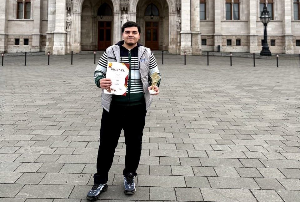Муҳаммад Юнусов дар мусобиқаи байнулмилалии шатранҷ дар Будапешт пирӯз шуд