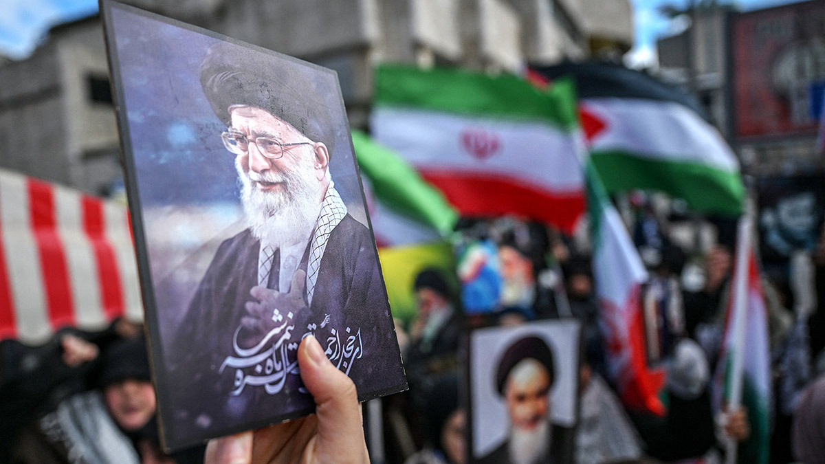 Идомаи ҳамлаҳои Амрикову Исроил ва посухи Эрон. Шаби гузашта дар Ховари Миёна чӣ гузашт?