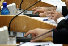 Сенаторы Таджикистана отвергли три закона, принятые ранее депутатами нижней палаты