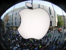Apple продала рекордные 10 млн iPhone 6 за три дня