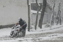 Снегопад в Душанбе (фото)