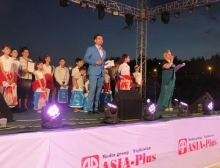 Медиа-группа ASIA-Plus провела фестиваль детского творчества «Маленькая страна»