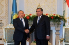 Назарбаев: В трудные времена мы всегда были рядом с таджикским народом 