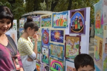 В Душанбе прошел конкурс детских рисунков, посвященный юбилею ЮНЕСКО