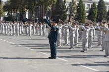 В Таджикистане парадным маршем прошли 25 тысяч военнослужащих