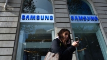 Бинобар мушкилот бо Galaxy Note 7 даромади Samsung 30% поин рафт