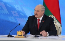 Лукашенко Путину: Трамп тебя посадит в 20-ый вагон