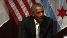 Обама впервые после ухода с поста президента США выступил на публике