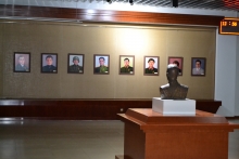 Выставка «В борьбе против нацизма мы были вместе» проходит в Душанбе