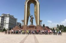 Наворбардории аввалин рекламаи ҳаракати велосипедронӣ дар Тоҷикистон