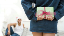 Что не стоит дарить мужчине: 8 типов подарков, которые могут его разочаровать