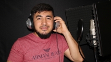 Американский рэпер Pulya спел о таджикском мальчике, вынужденном с ранних лет зарабатывать на жизнь