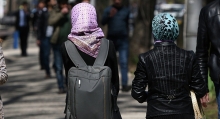 «Эта монашка»: монологи таджикских женщин, которые носят хиджаб