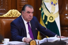 Эмомали Рахмону доложили о мерах по недопущению коронавируса в Таджикистан