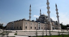 В Кыргызстане духовенство не стало вводить карантин в мечетях