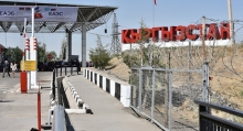 Кыргызстан закрывает границу и вводит запрет на въезд иностранцев. Коронавируса там еще нет