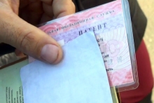 Юристы требуют освободить трудовых мигрантов в России  от уплаты патента