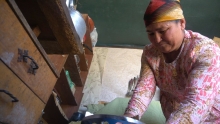Женщина из вагончика: как выживать с двумя детьми на 100 сомони