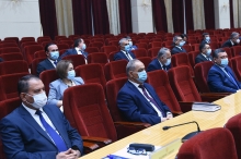 Президент Таджикистана обеспокоен последствиями влияния пандемии на экономику