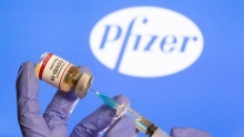 BioNTech и Pfizer начали экстренную регистрацию вакцины от COVID-19