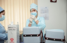Минздрав: Кроме определенной группы населения, для остальных граждан Таджикистана вакцинация обязательная