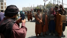 Международный валютный фонд приостановил помощь Афганистану