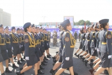 Во всех городах и райцентрах Таджикистана состоялись военные парады