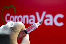 Китай отправит в Таджикистан 500 тысяч доз вакцины «CoronaVac»