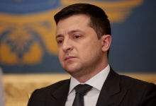 Зеленский заявил, что Украина вынуждена защищать себя в одиночку