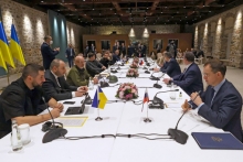Эксперты назвали ключевые разногласия в договоре между Москвой и Киевом