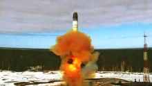 Осажденный Мариуполь, новые санкции США против России и пуск межконтинентальной ракеты 